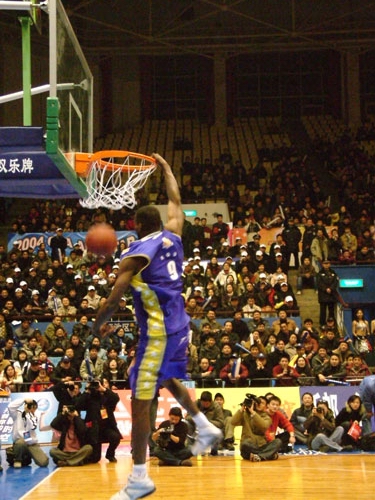 西西帕斯犯 西西帕斯犯