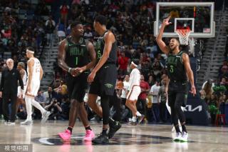 展开了初步 展开了初步