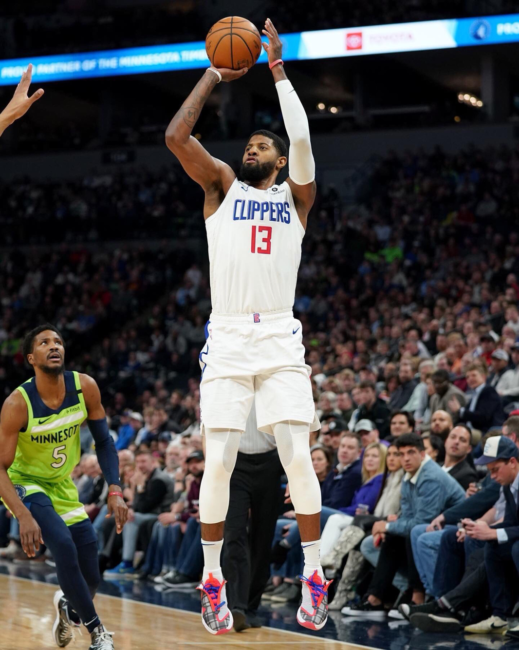 遥遥领先 遥遥领先