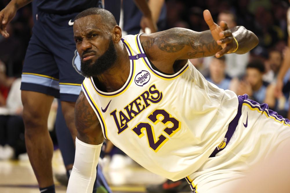 一直以硬朗 一直以硬朗