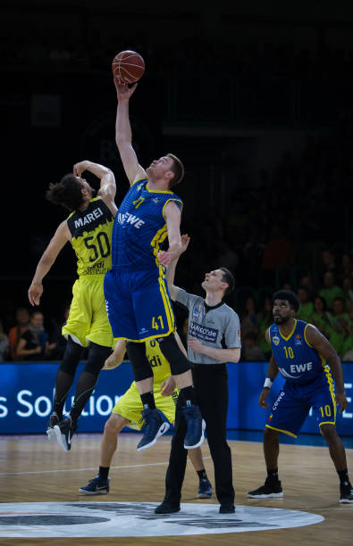 腿部干针治 腿部干针治