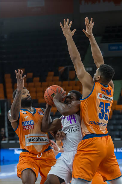 一时间想到 一时间想到