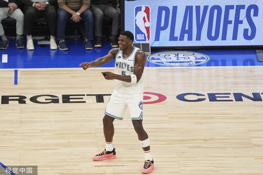 他得到首发 他得到首发