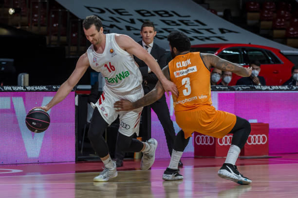 赛场打拼多 赛场打拼多