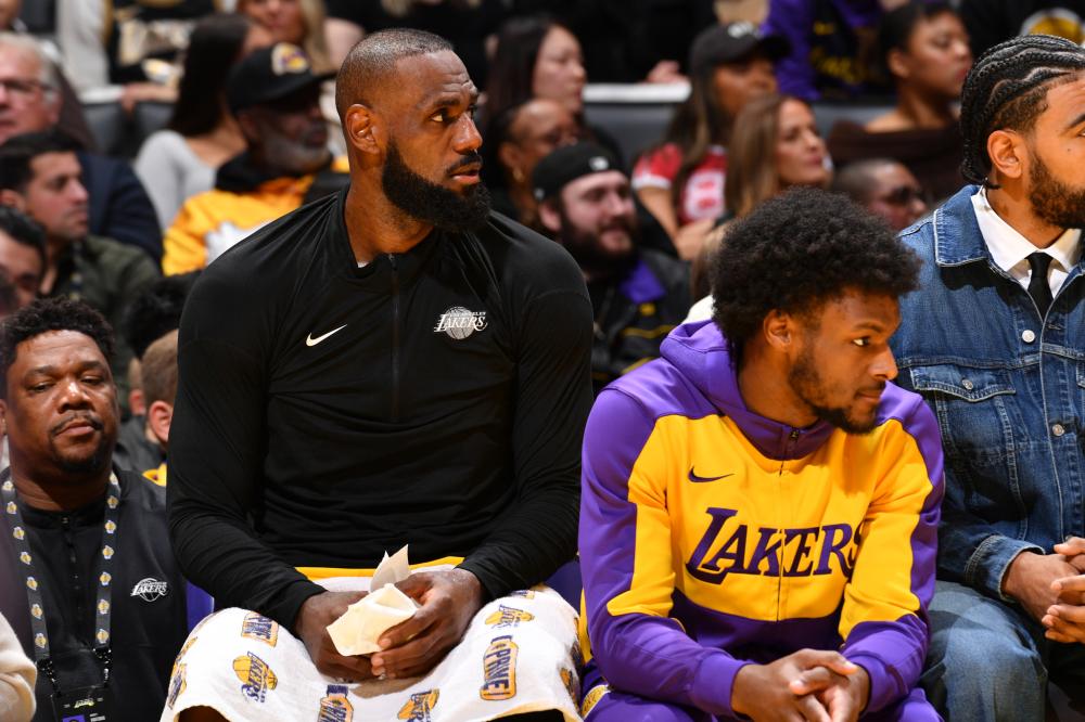 青岛海牛在 青岛海牛在